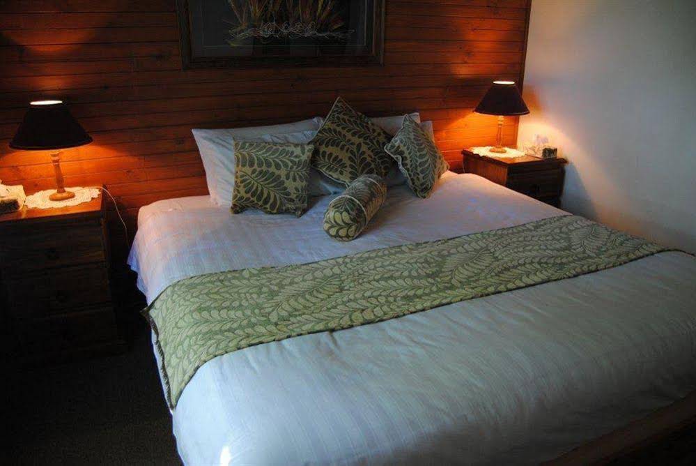 Clarendon Chalets