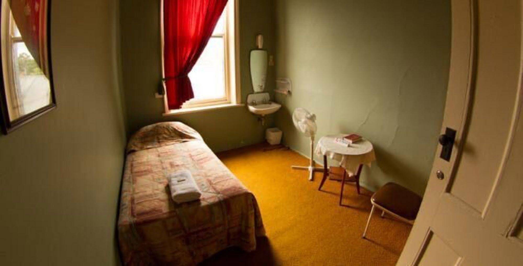 Naracoorte Hotel Motel