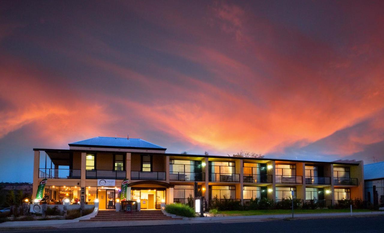 Seafront Hotel