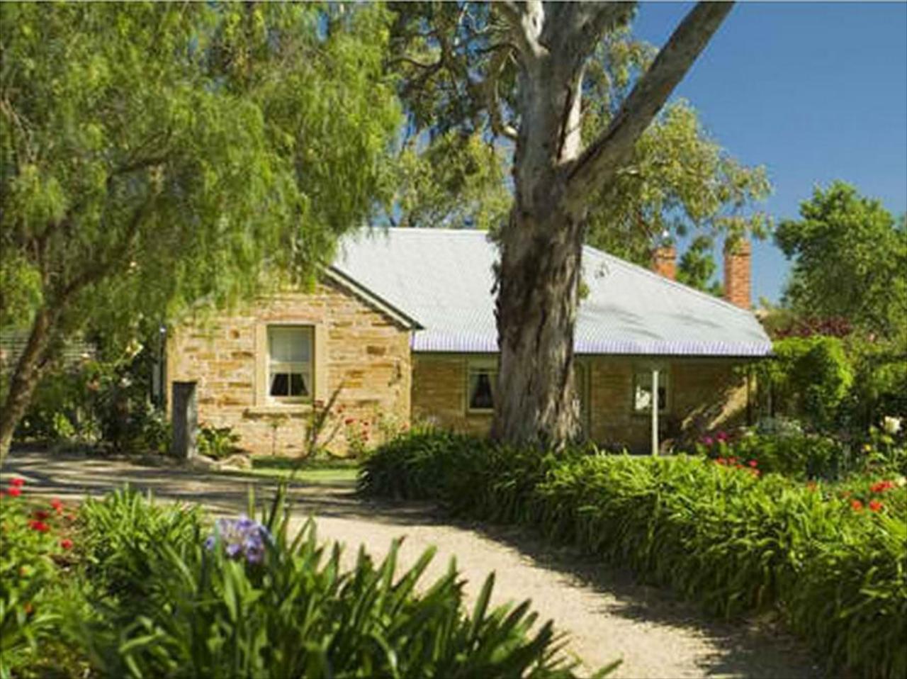 Port Willunga Cottages