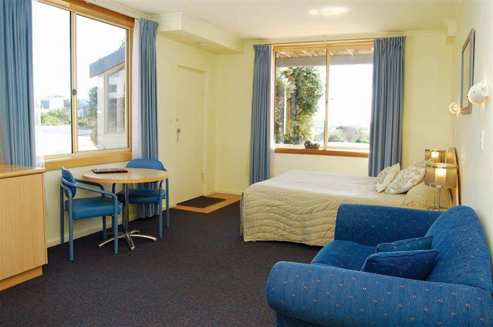 Harbour View Motel