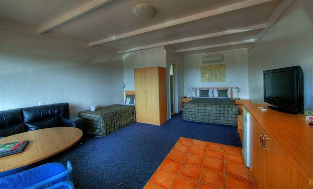 Harbour View Motel
