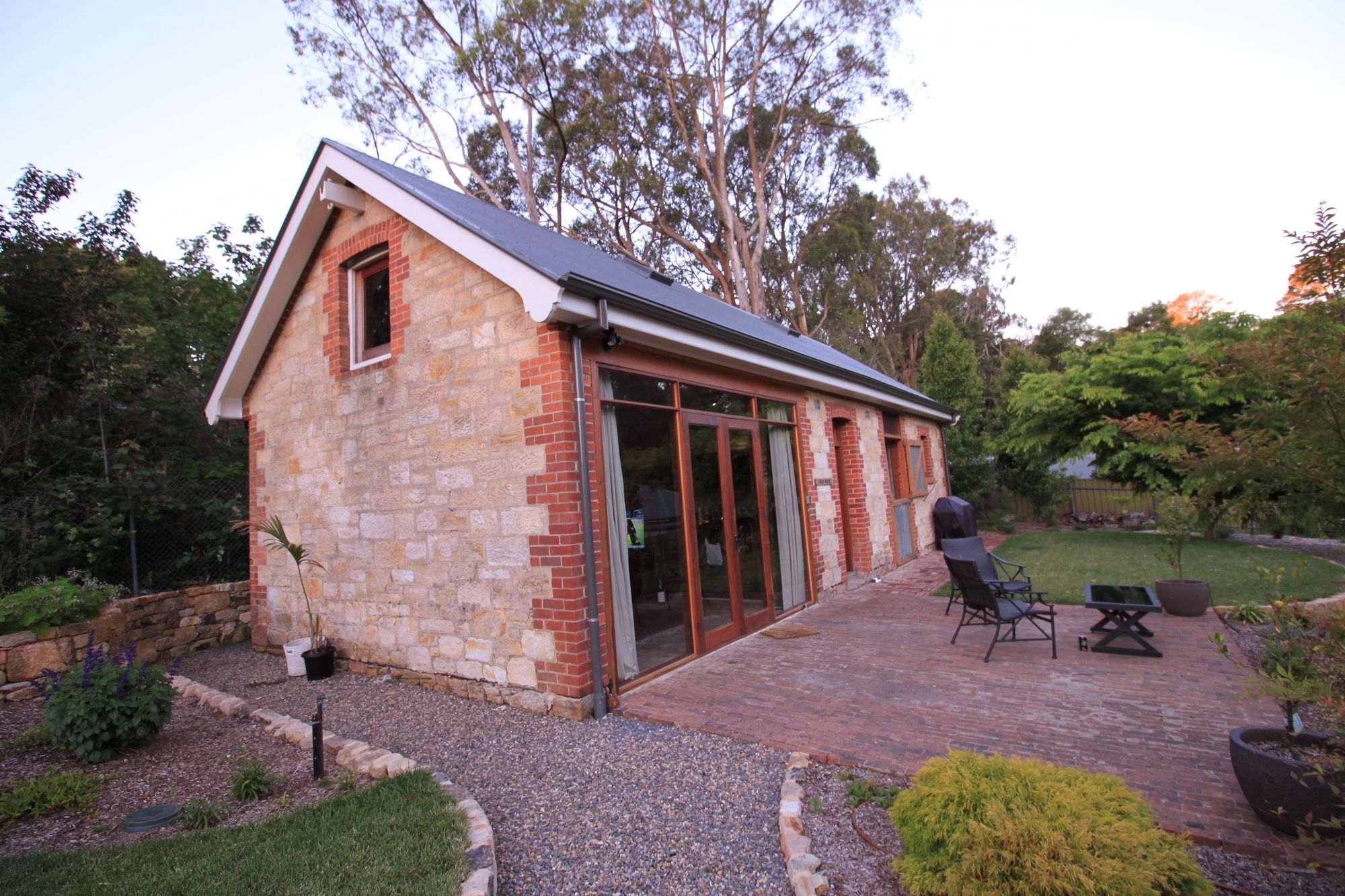 Duxton Coach House