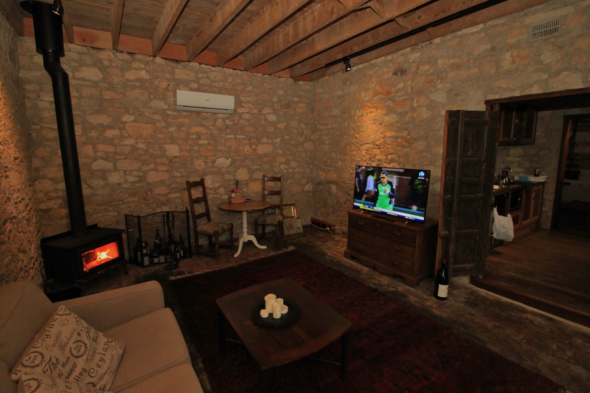 Duxton Coach House