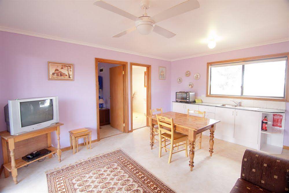 Lyrabendi Farmstay