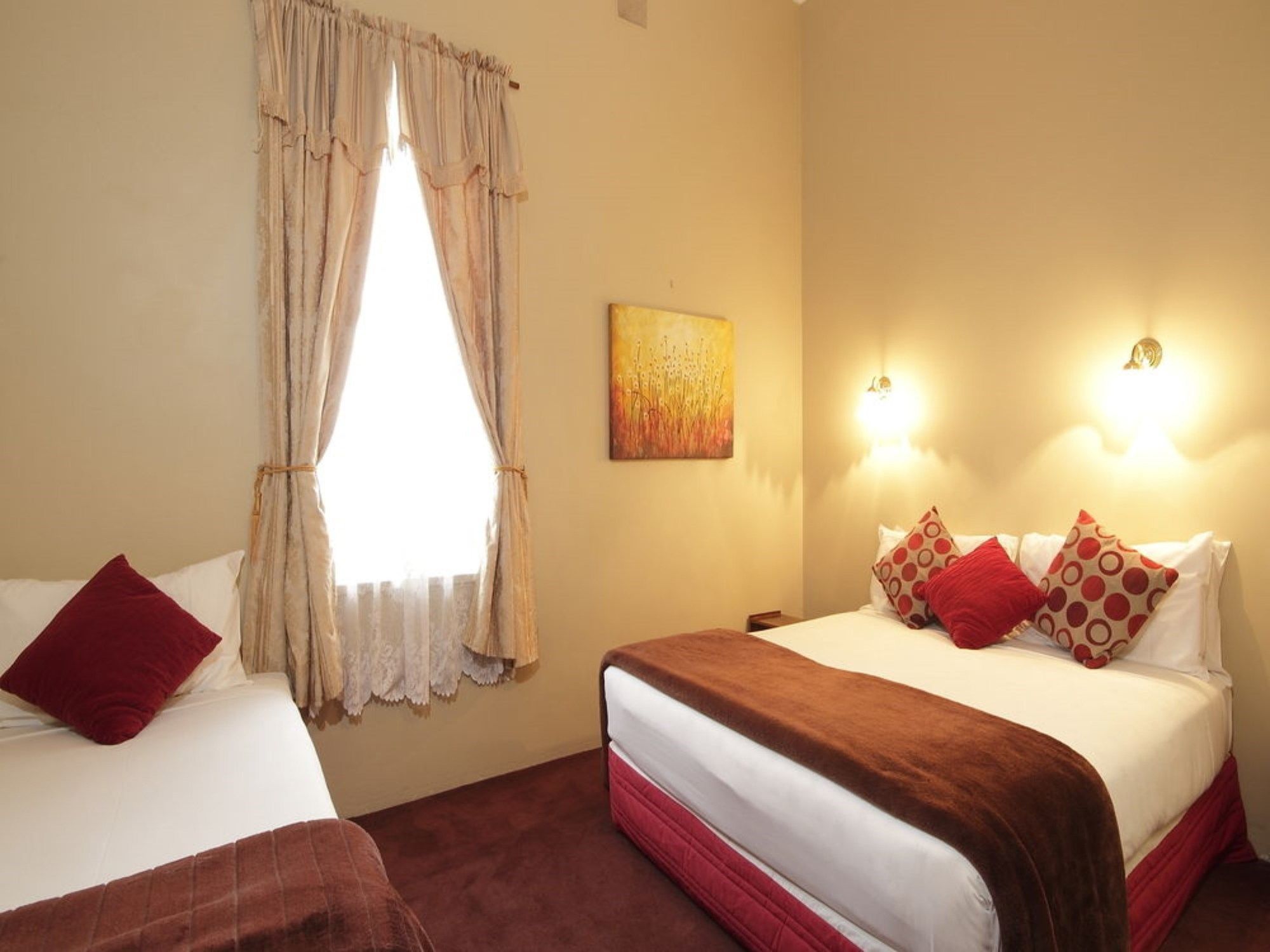 Anchorage Seafront Hotel