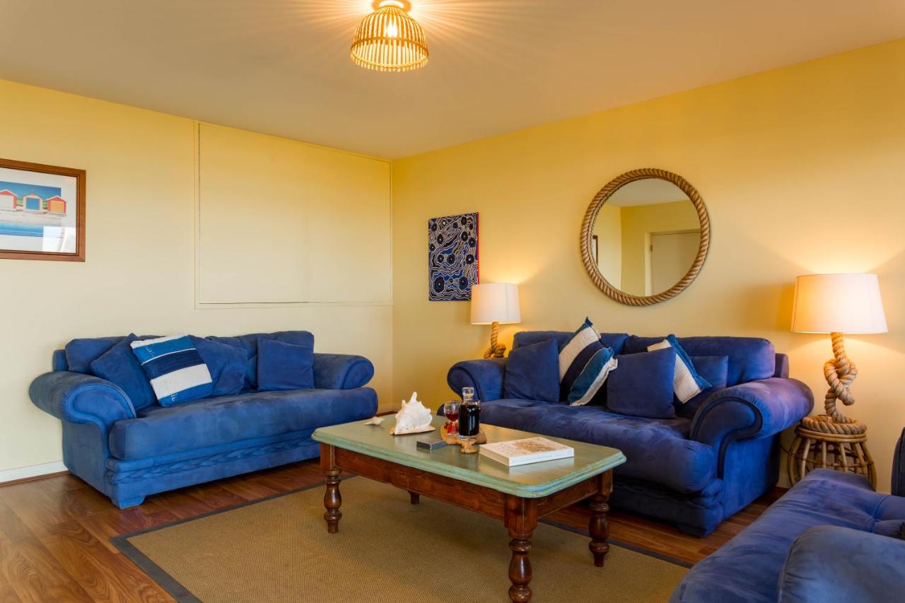 Victor Apartments