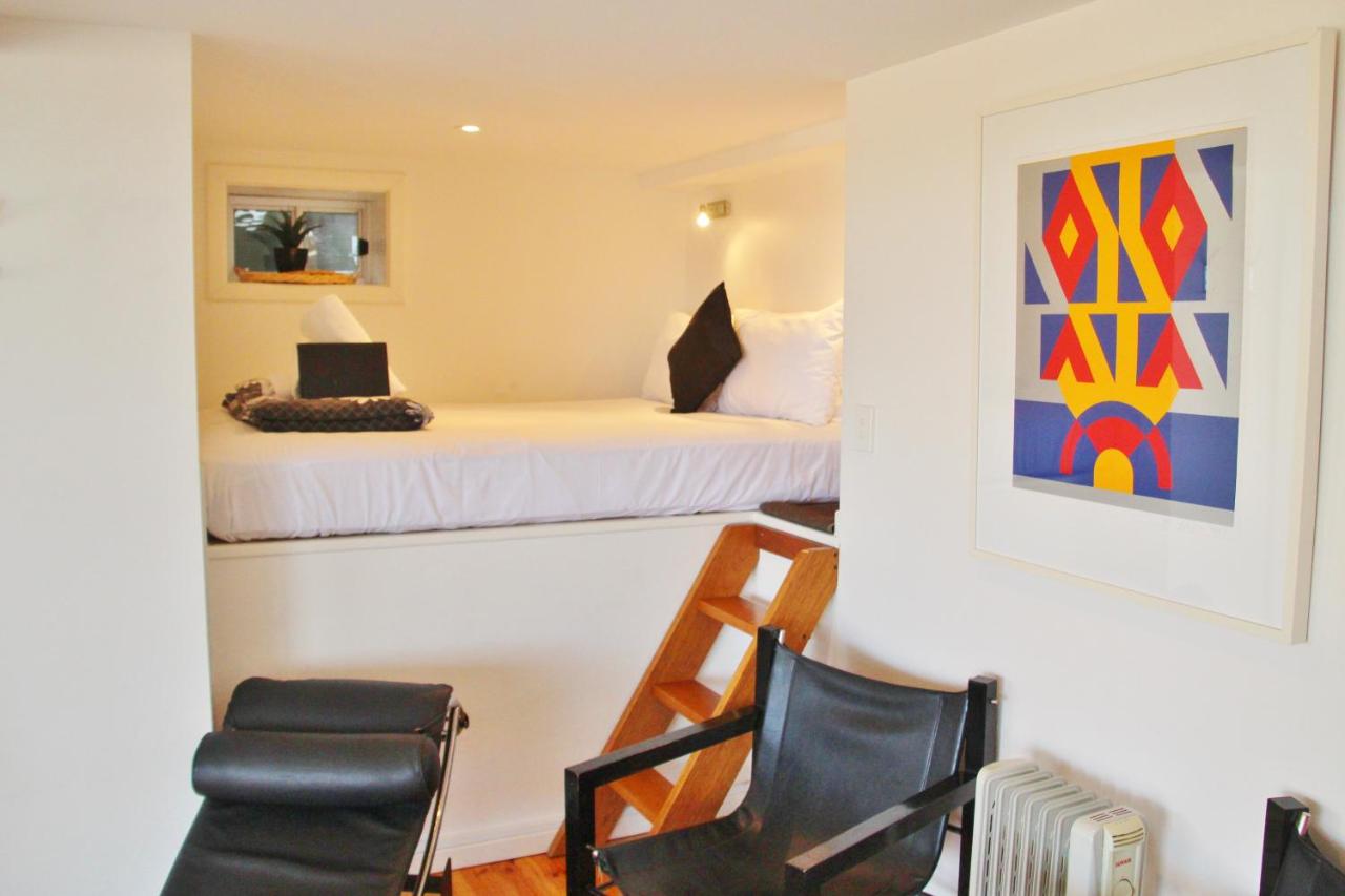 Victor Apartments