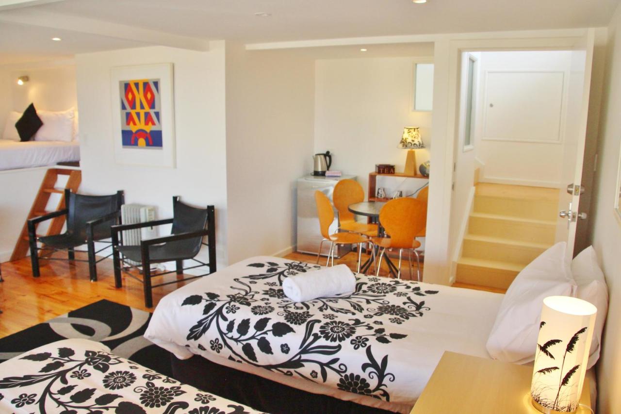 Victor Apartments
