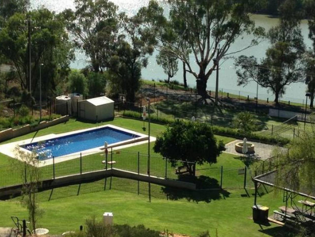 Aruma River Resort