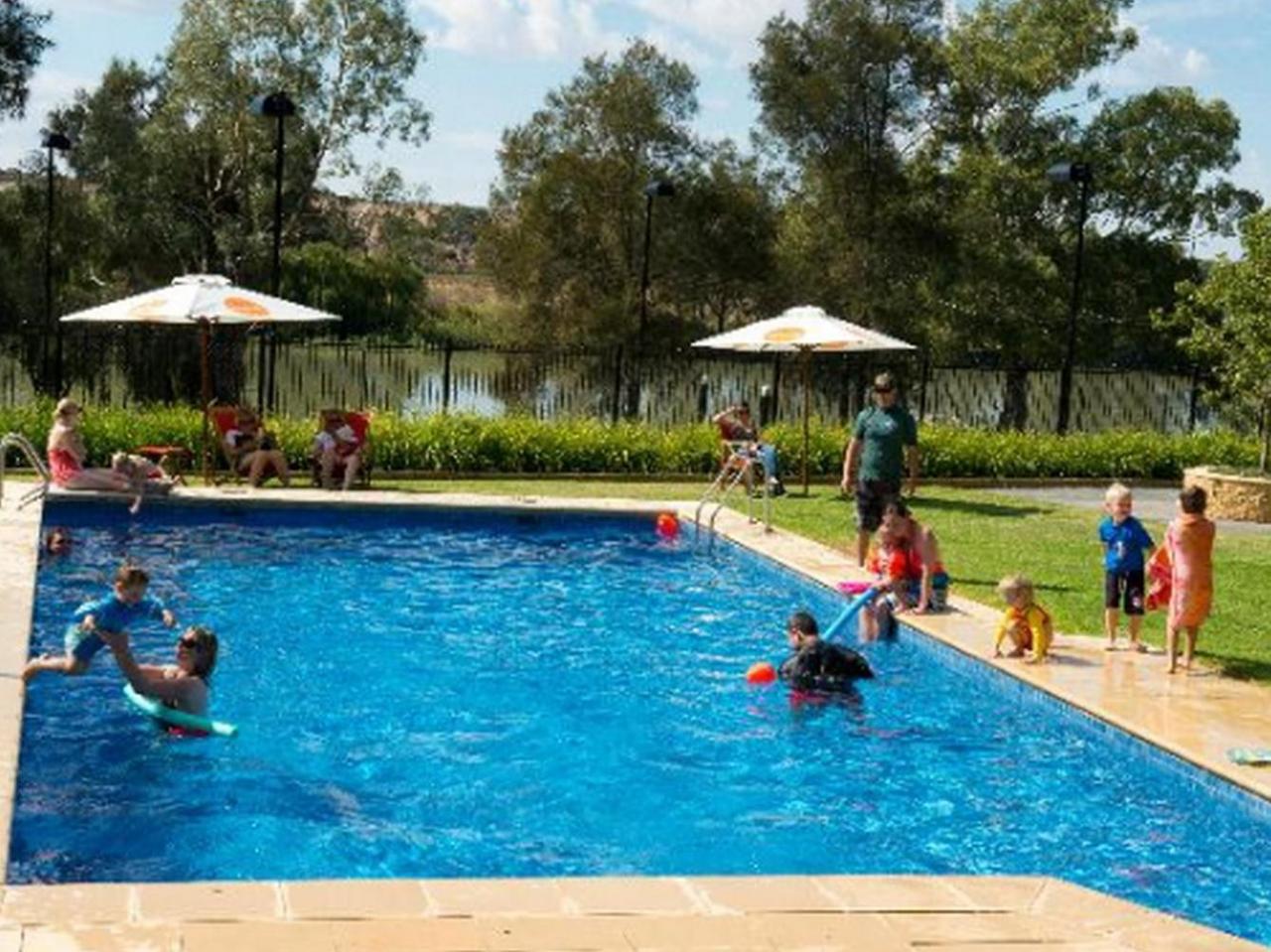 Aruma River Resort