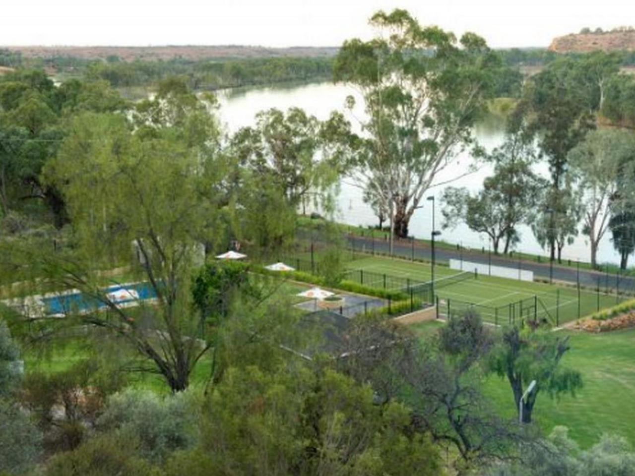 Aruma River Resort