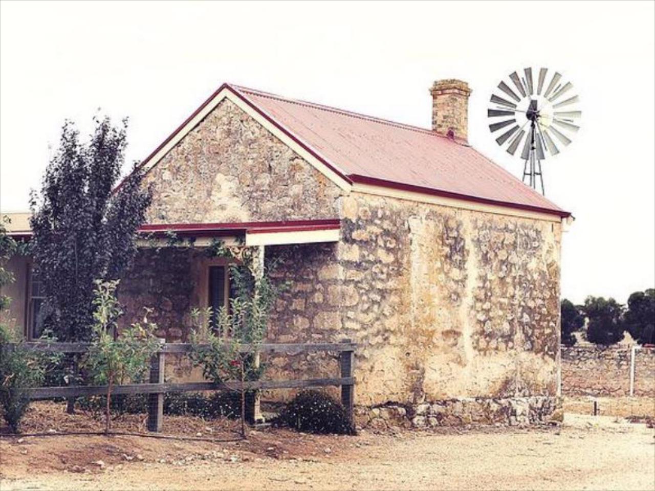 Redwing Bed and Breakfast