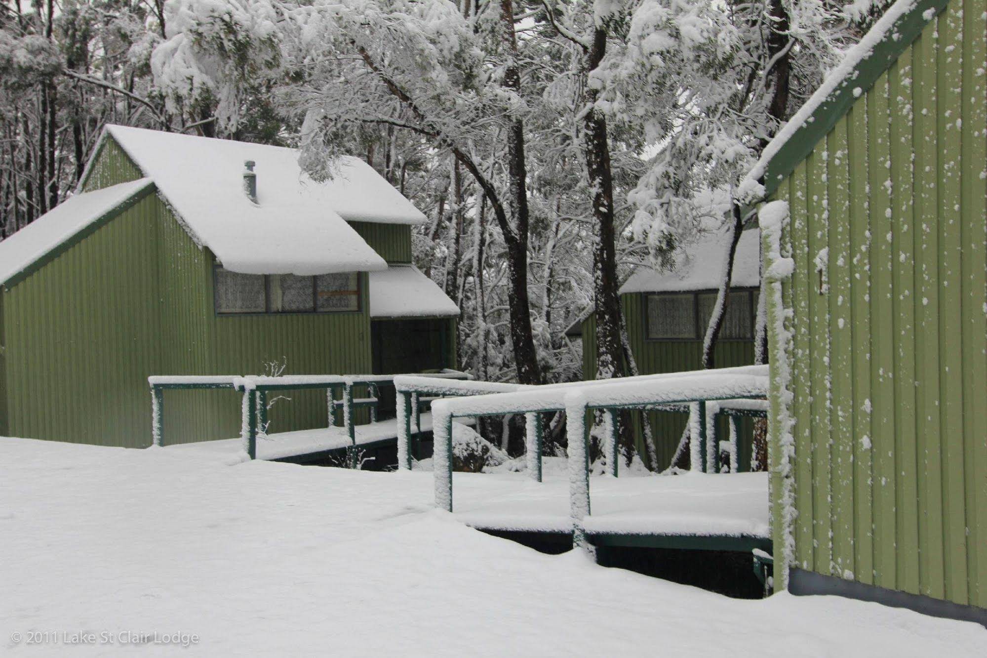 Lake St. Clair Lodge