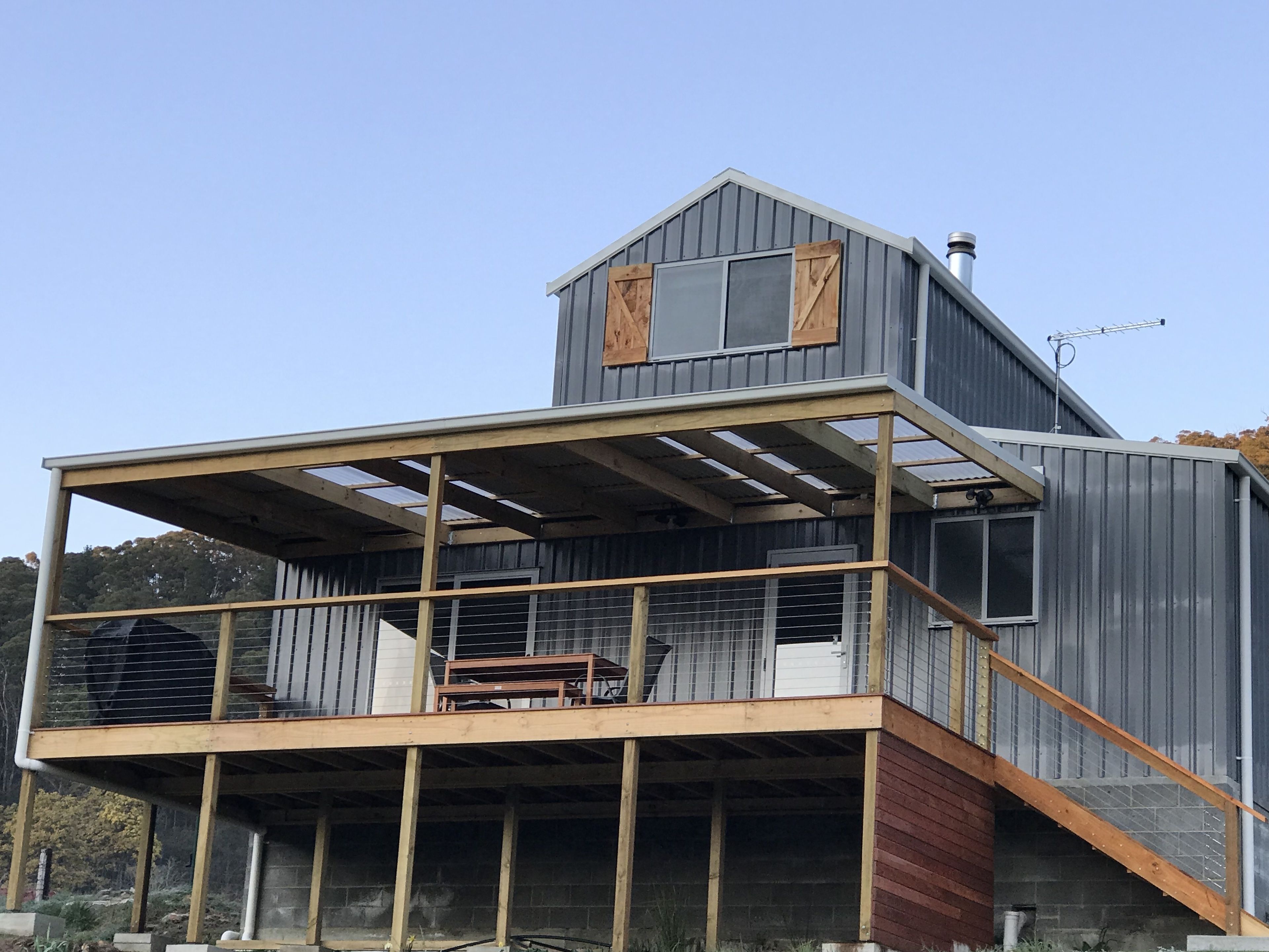 Derby Digs Barn
