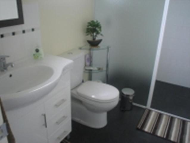 Huonville Guesthouse