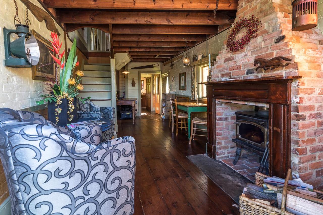 Corinda's Cottages