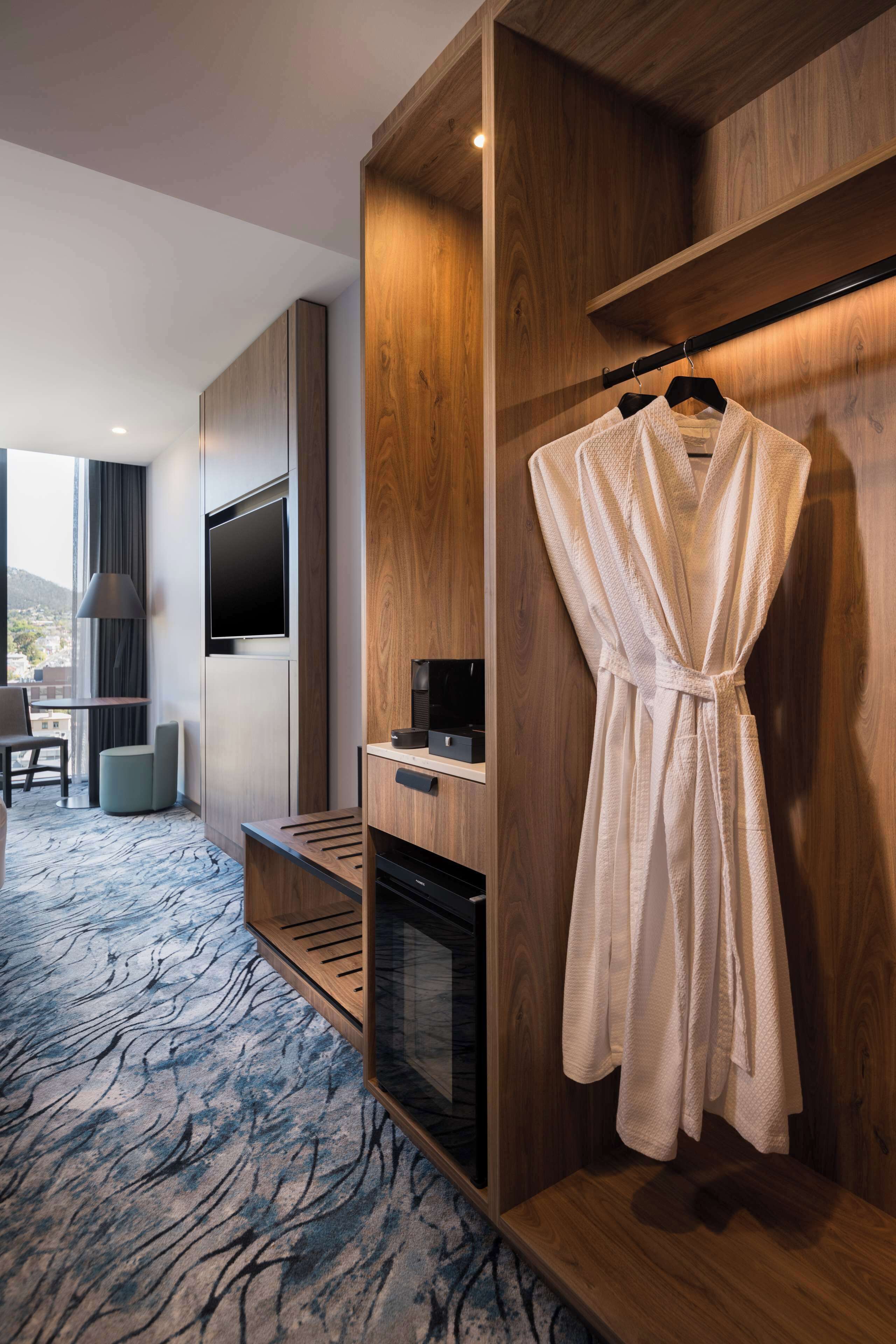 DoubleTree by Hilton Hobart