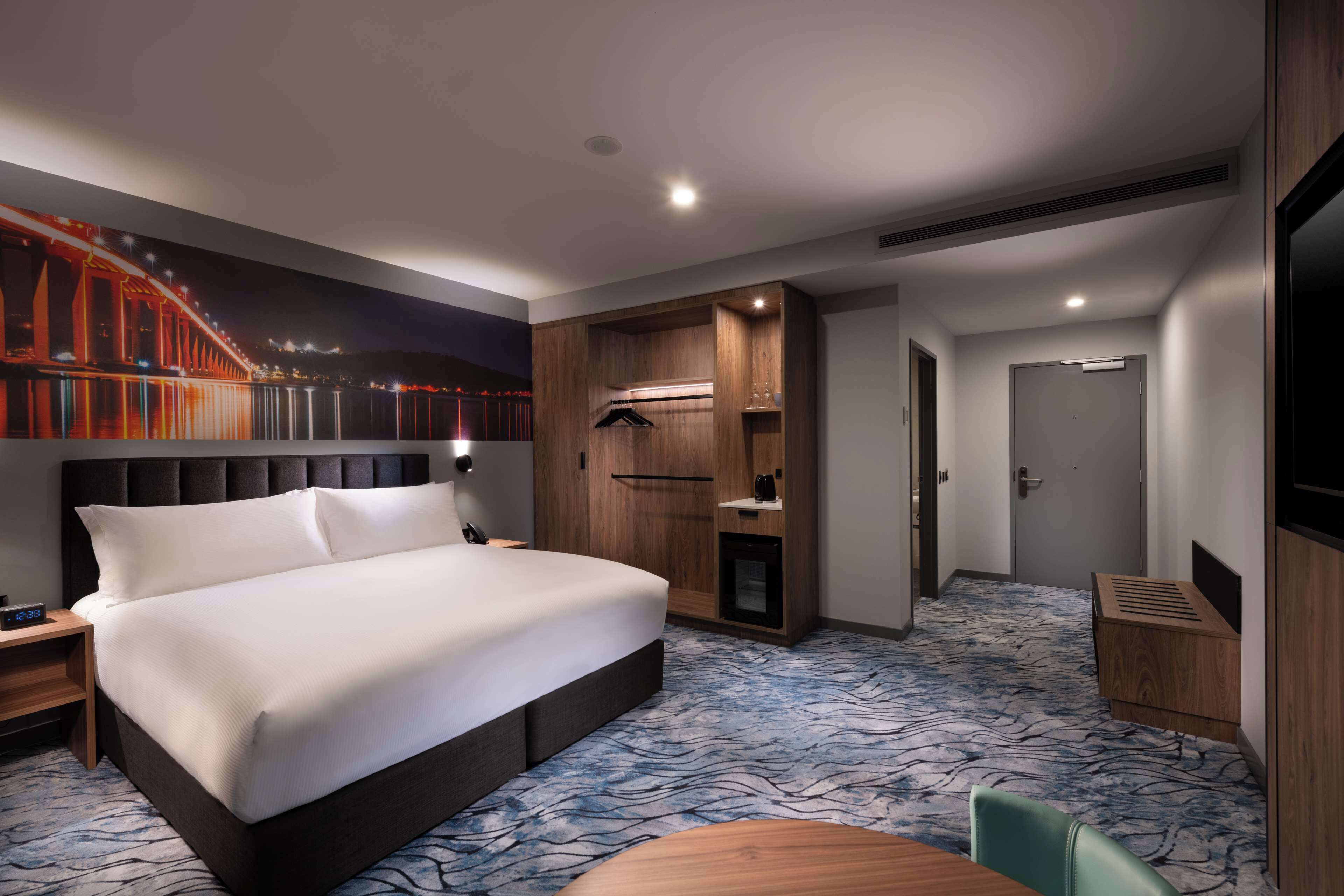 DoubleTree by Hilton Hobart