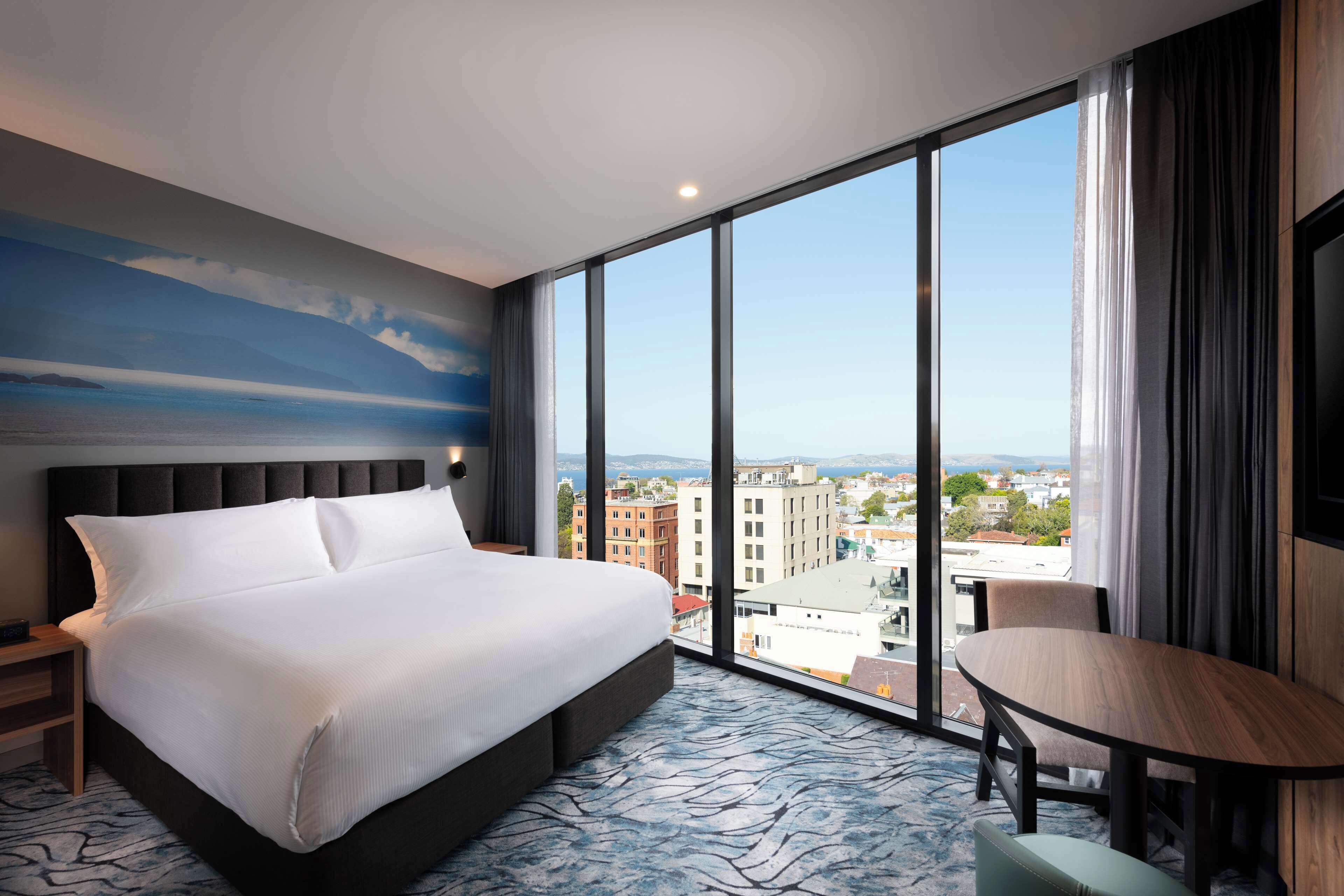 DoubleTree by Hilton Hobart