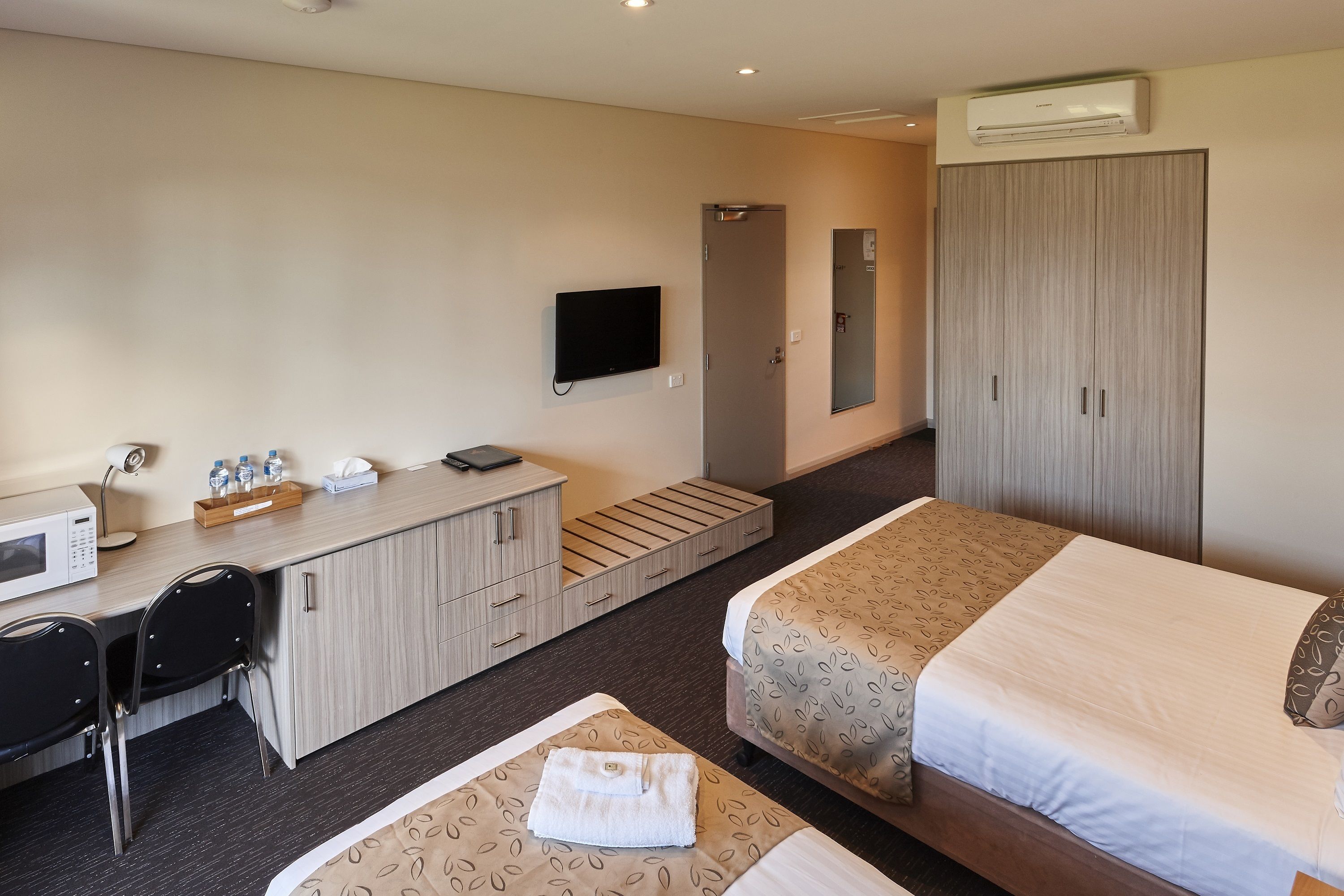 Foreshore Hotel