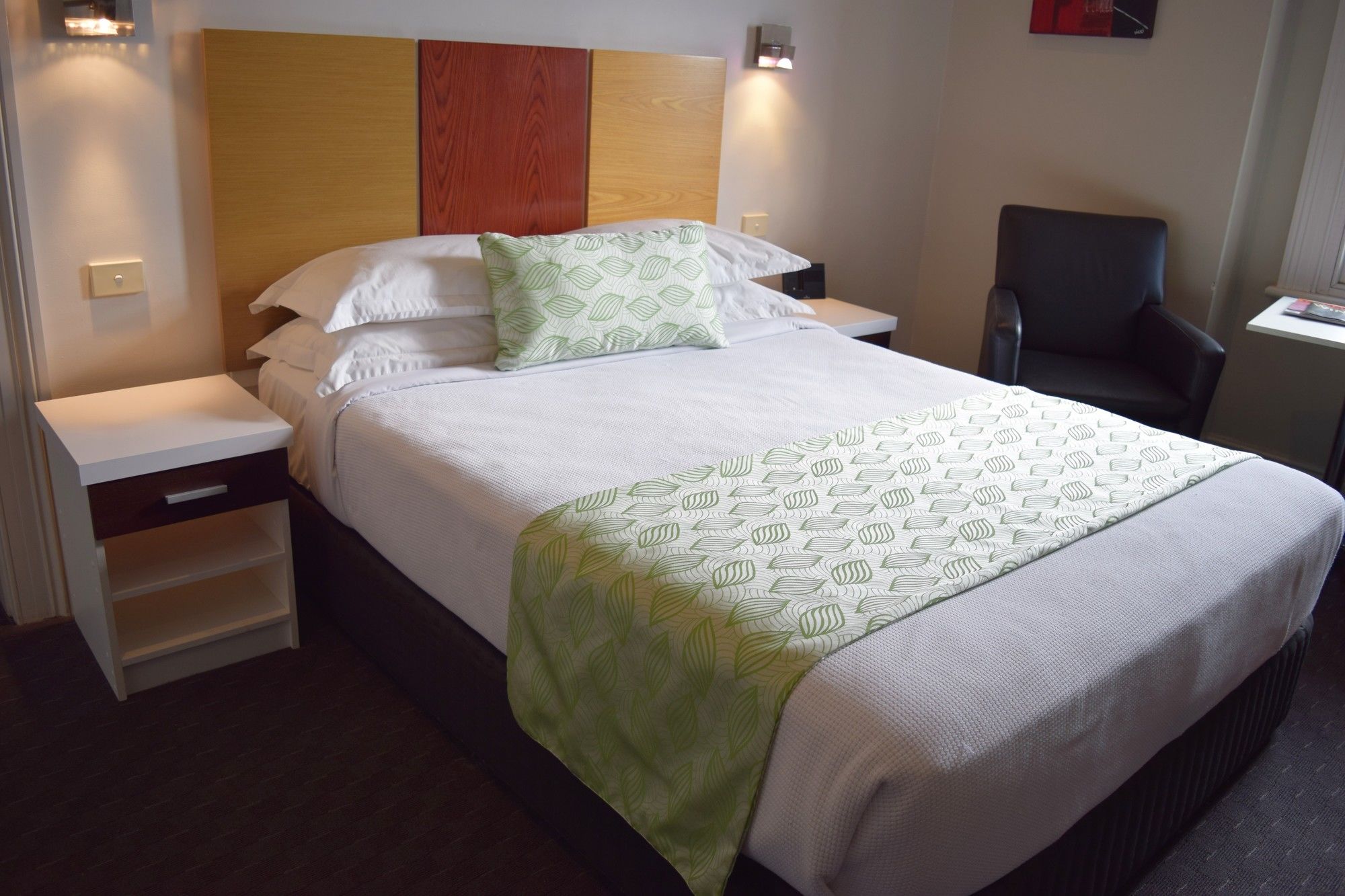 Auldington Hotel