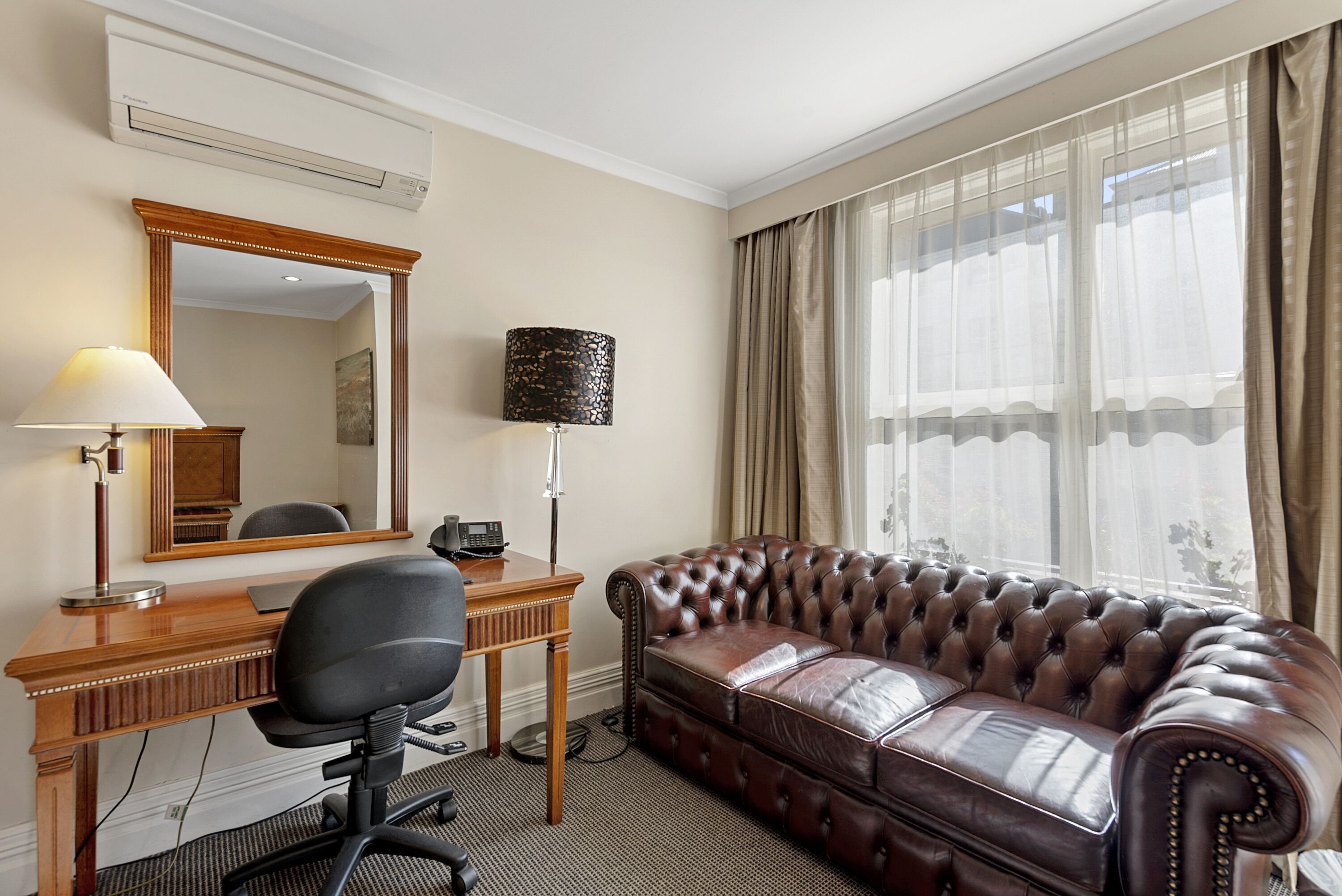 The Grand Hotel Launceston