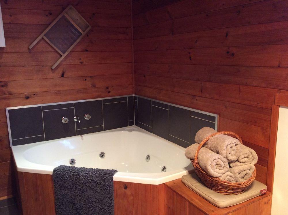 Mole Creek Holiday Village