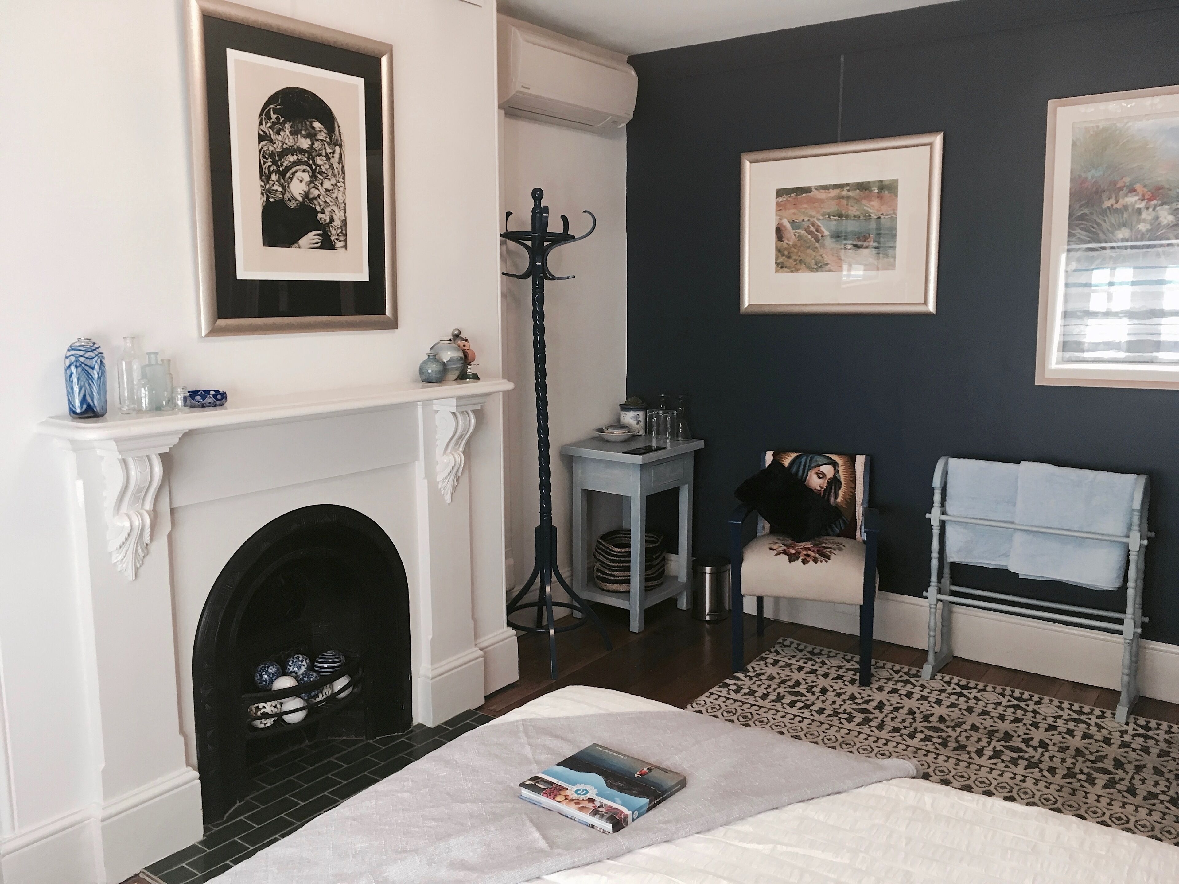 Assemblage Boutique Art Bed & Breakfast