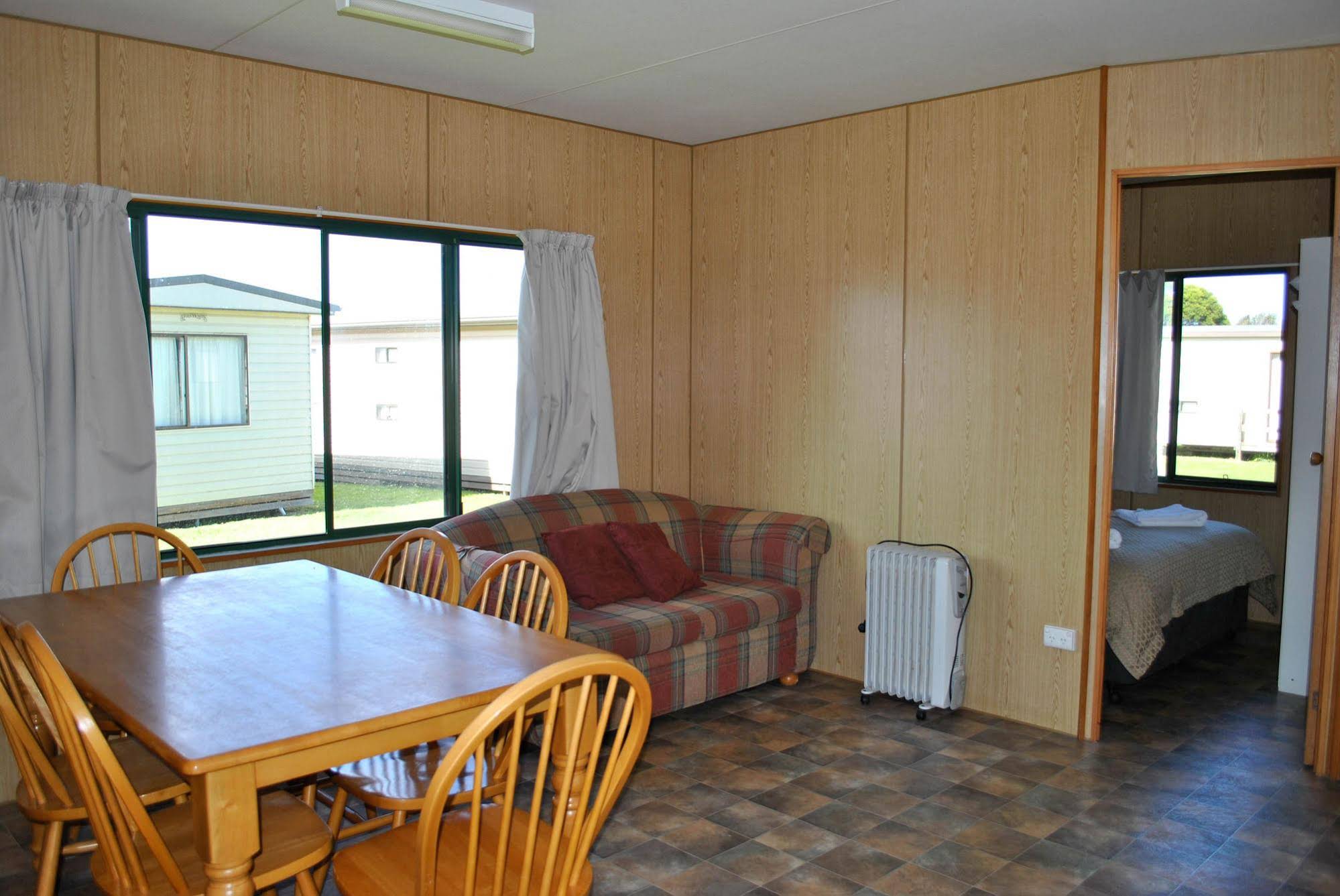 Swansea Holiday Park