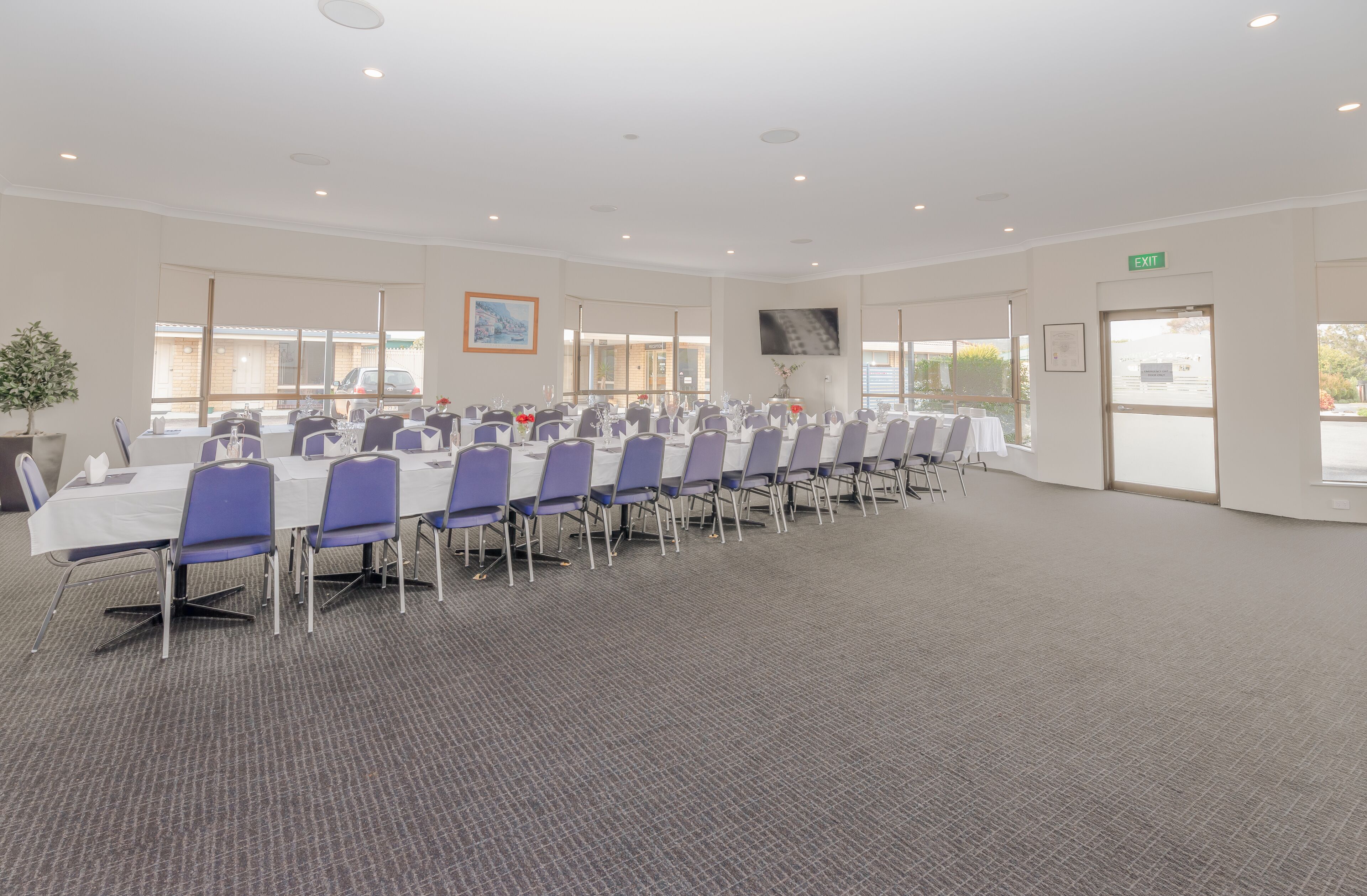 Seasonal South Motel & Function Centre