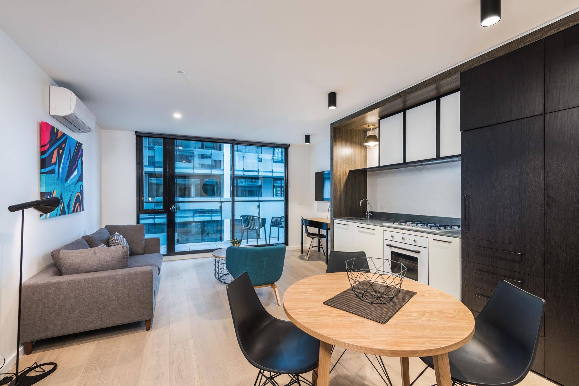 Playhouse Apartment Hotel