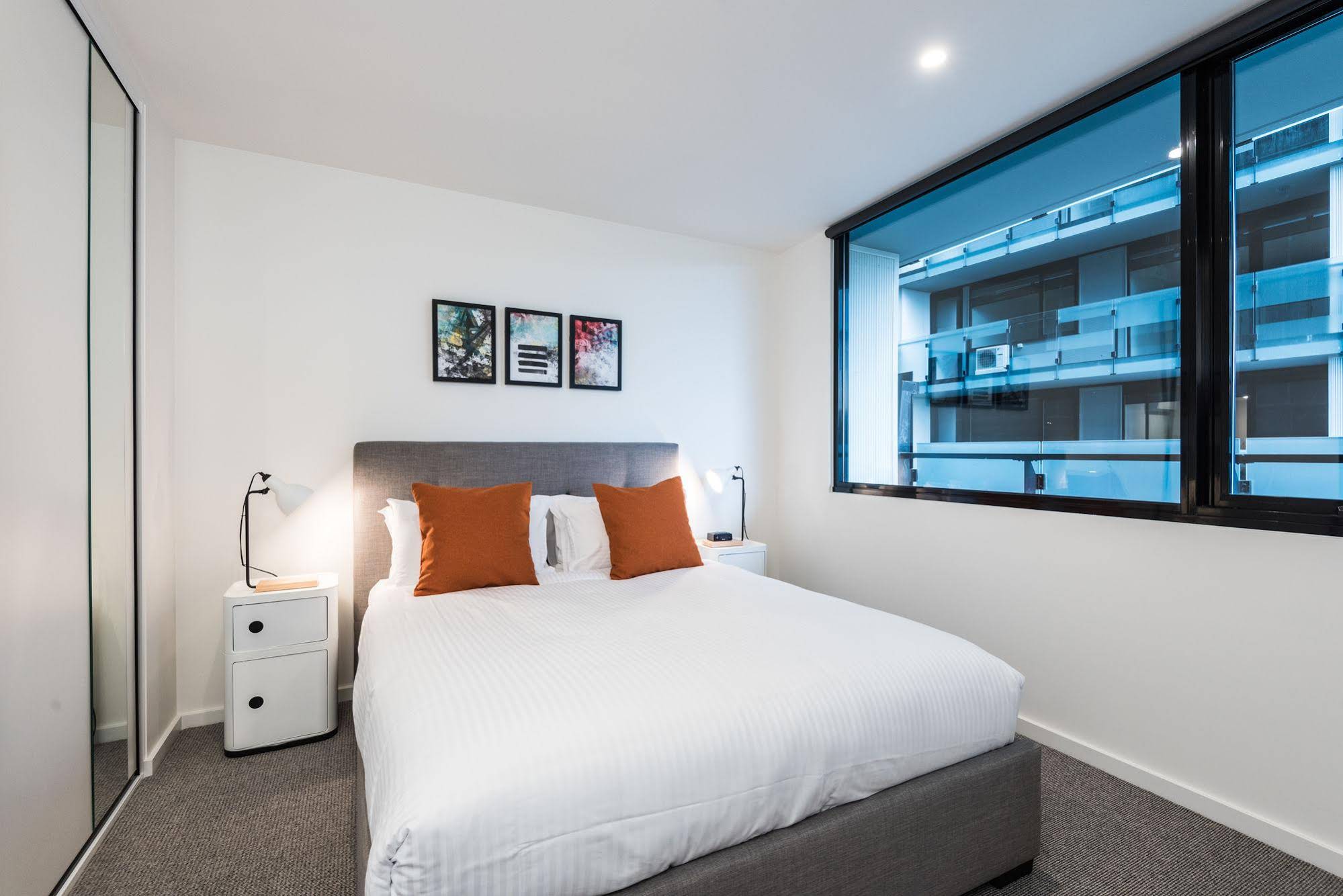 Playhouse Apartment Hotel
