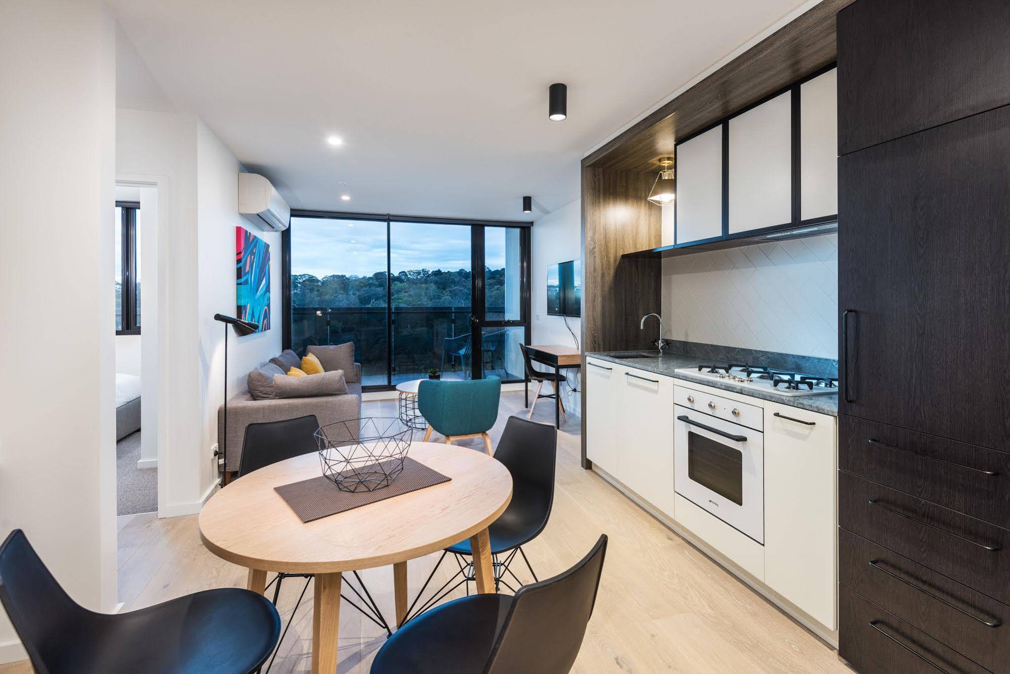 Playhouse Apartment Hotel