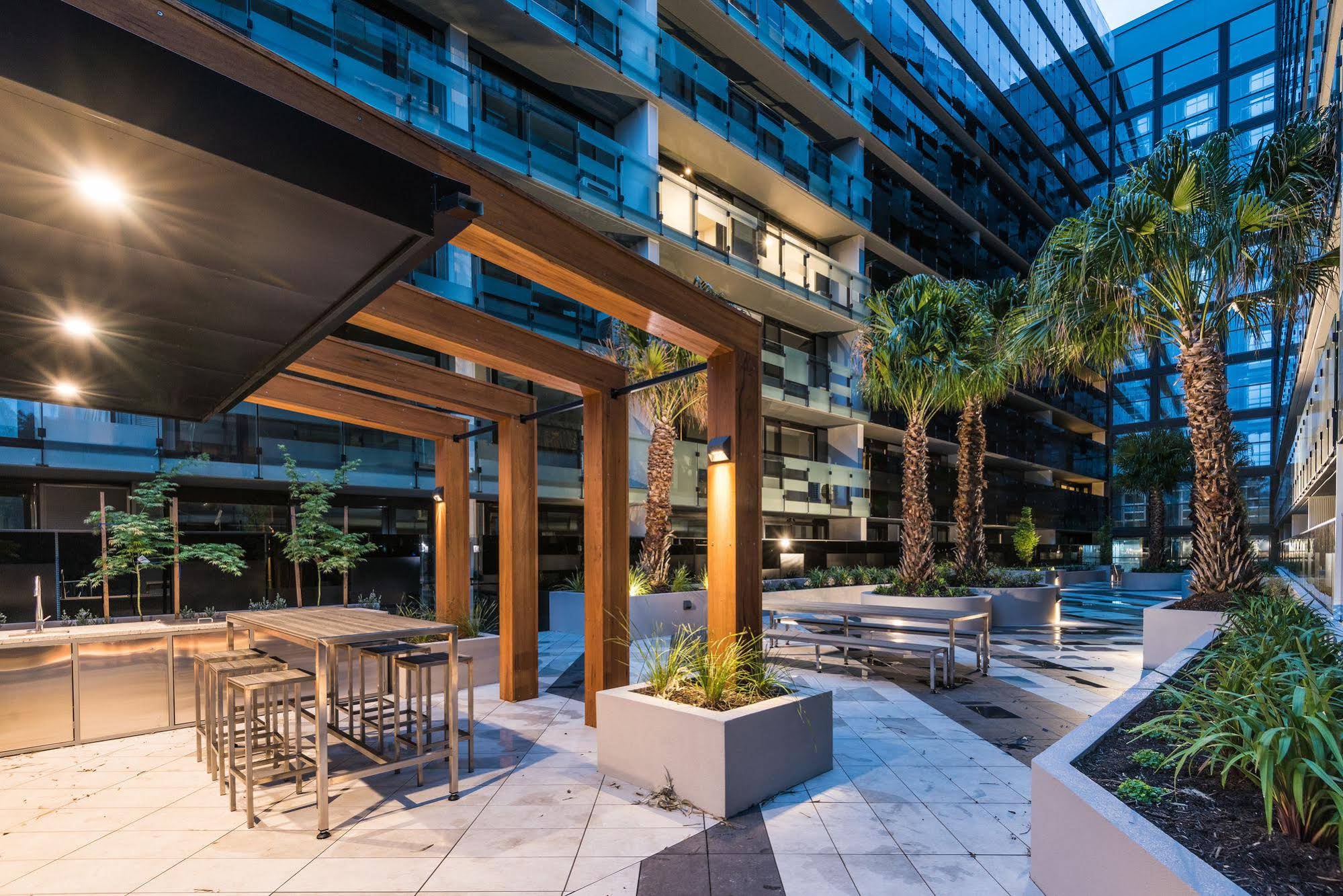 Playhouse Apartment Hotel