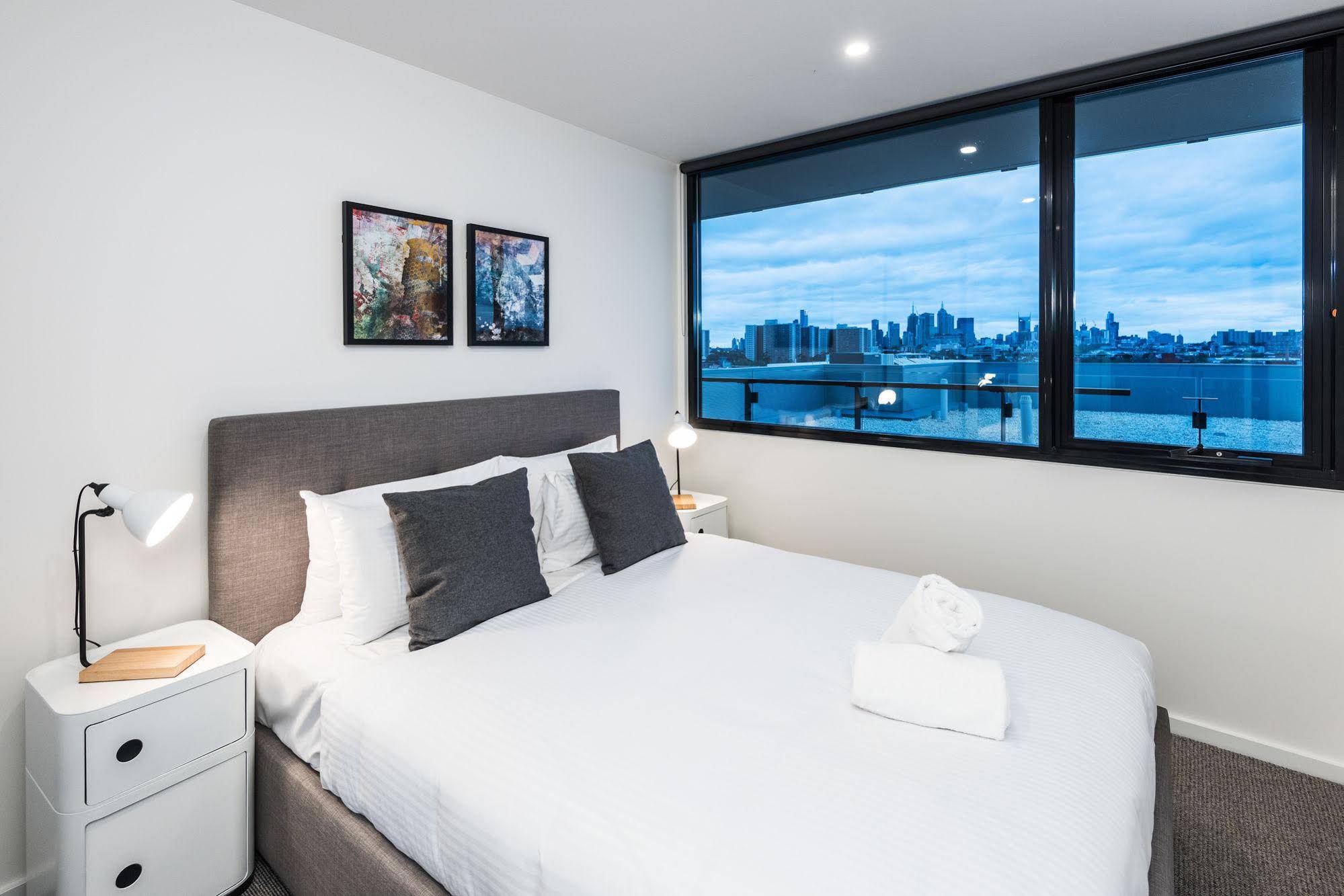 Playhouse Apartment Hotel