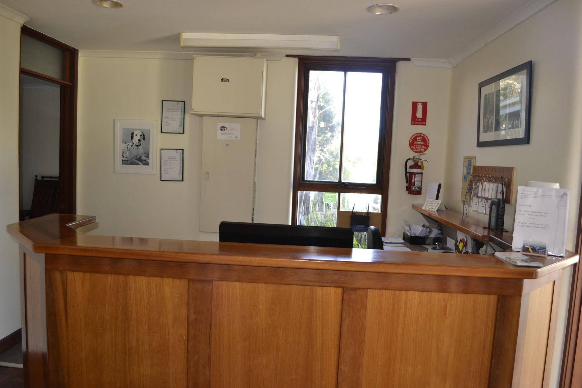 Sunnymead Hotel