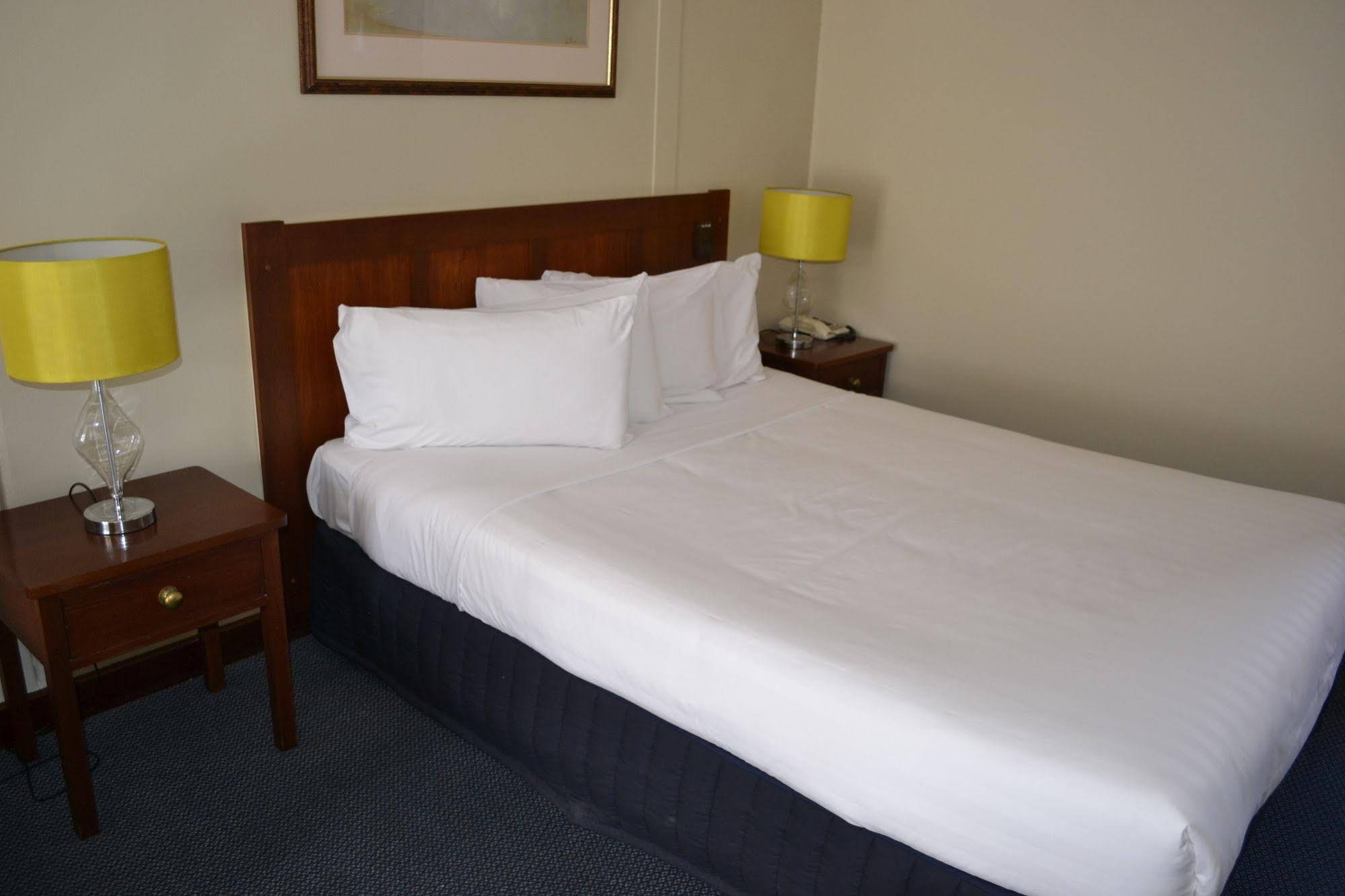 Sunnymead Hotel