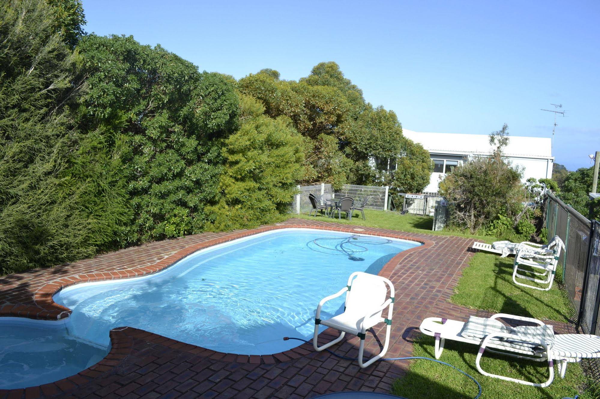 Sunnymead Hotel