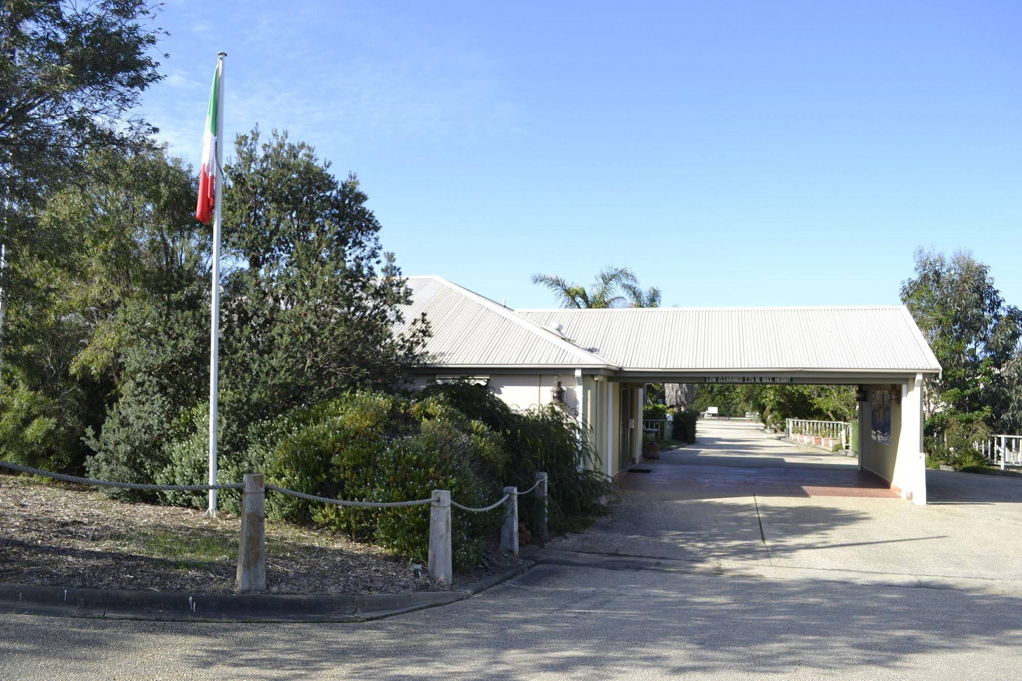 Sunnymead Hotel