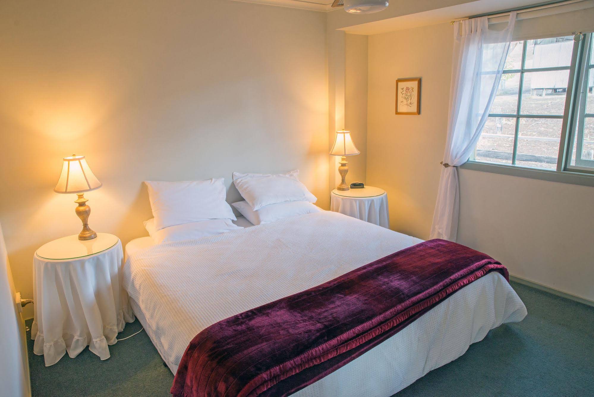 Mittagong Homestead & Cottages