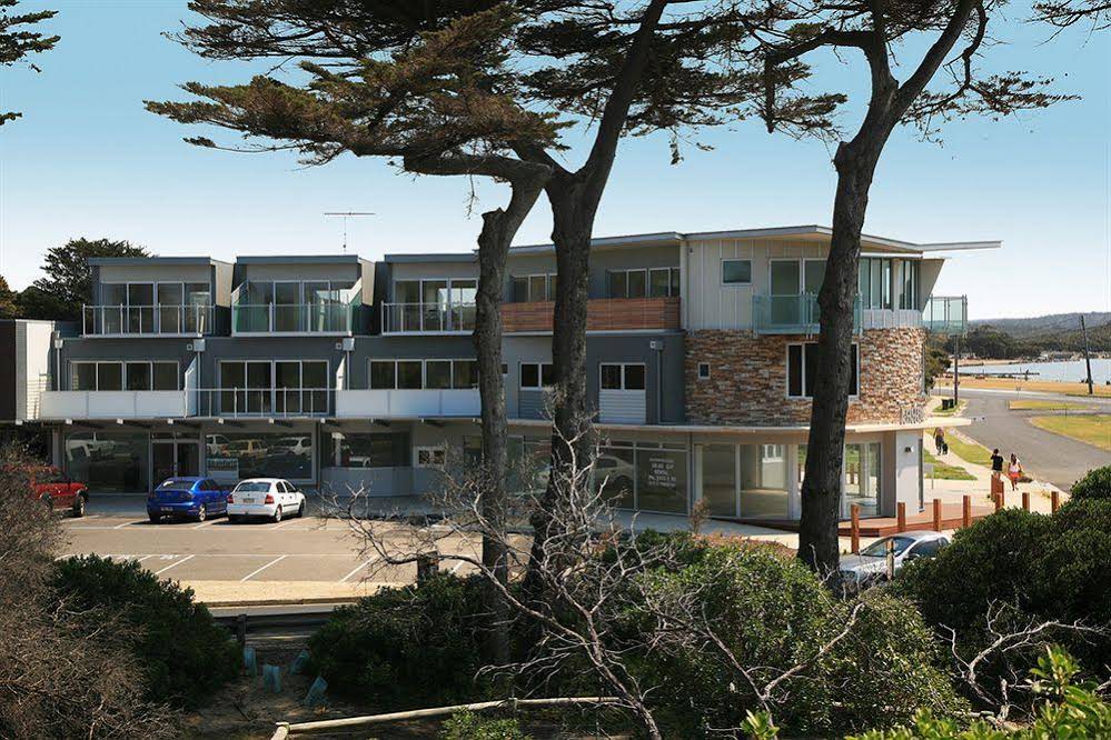 Four Kings Apartments