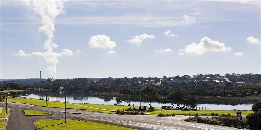 Four Kings Apartments