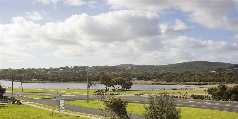 Four Kings Apartments