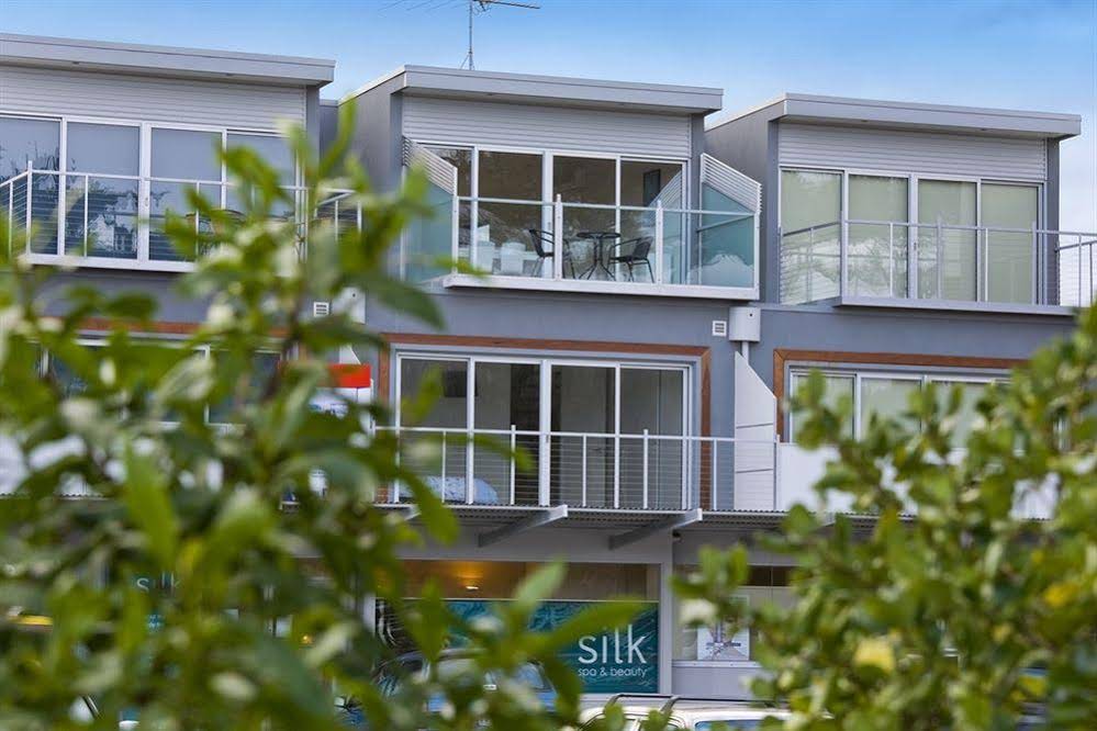 Four Kings Apartments