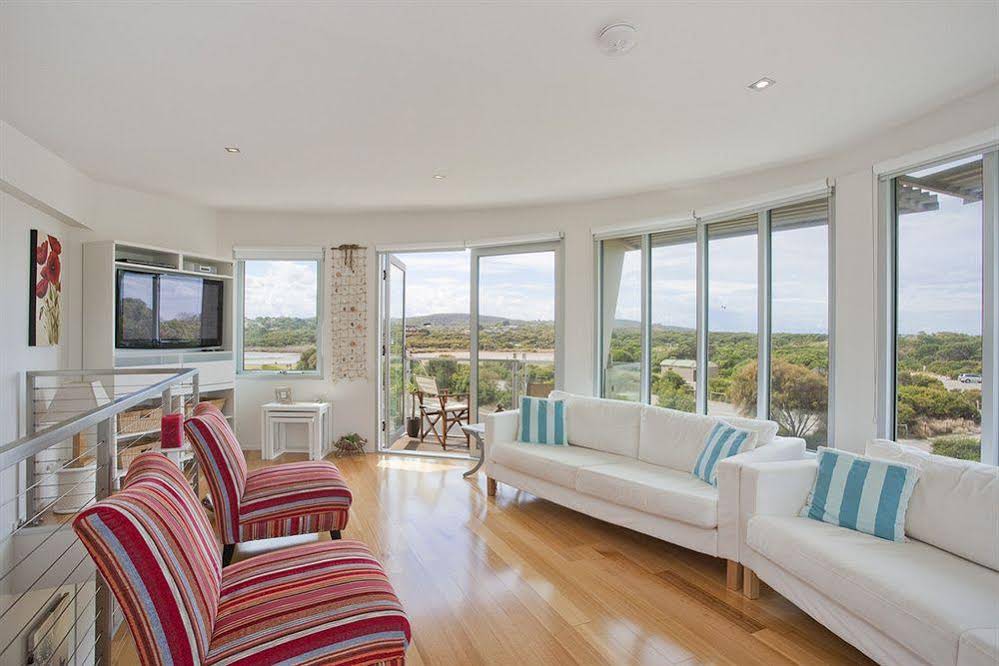 Four Kings Apartments