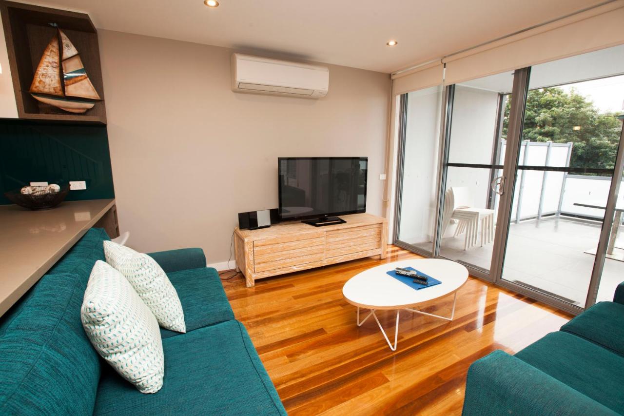 7 Falls Apartments
