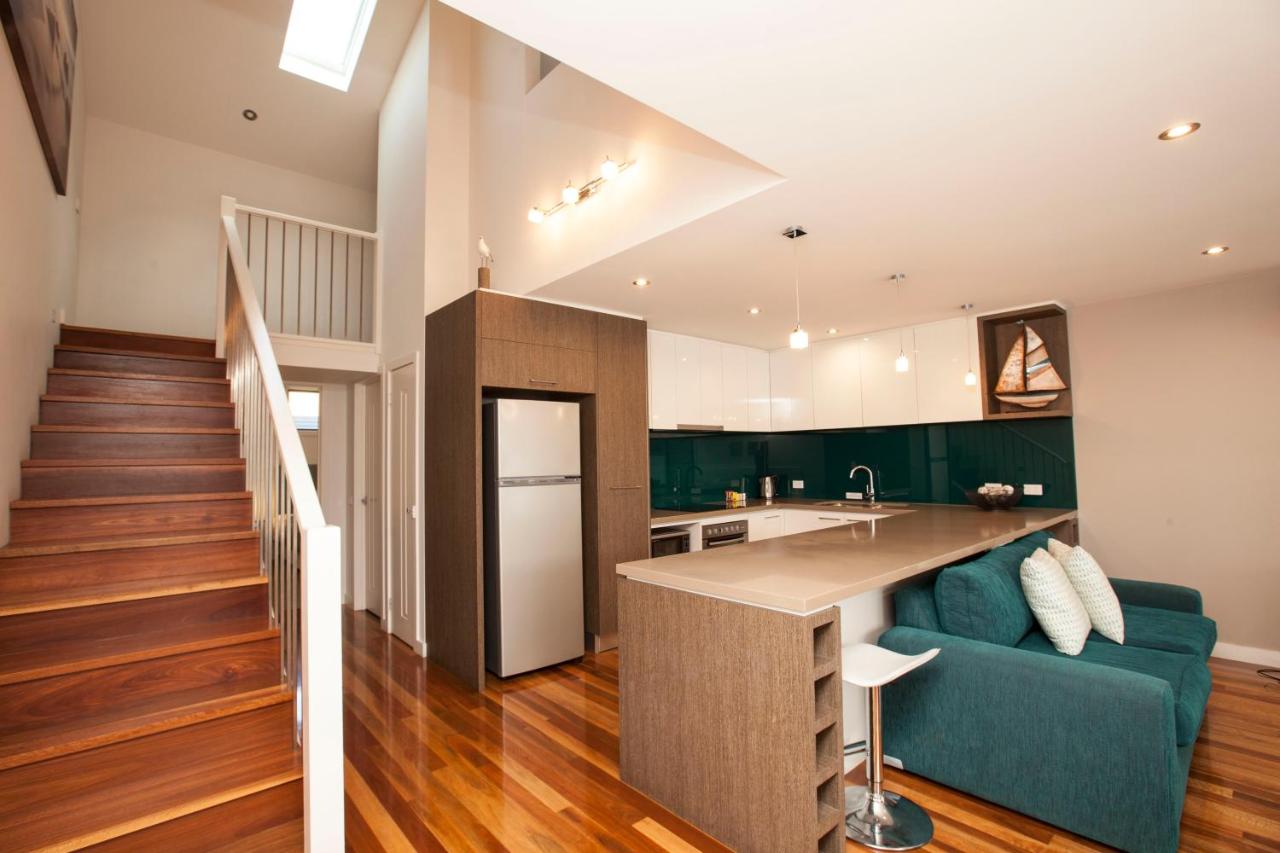 7 Falls Apartments
