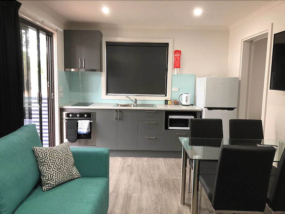 Acacia Caravan Park