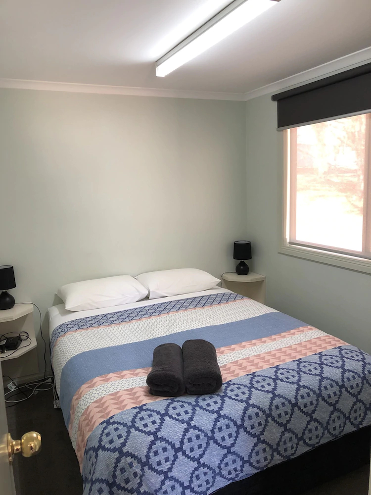 Acacia Caravan Park